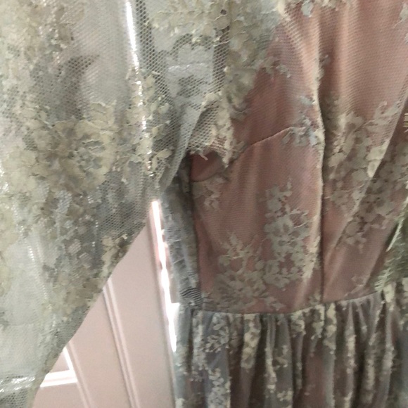 Stunning mint lace dress 👗 - Picture 3 of 11